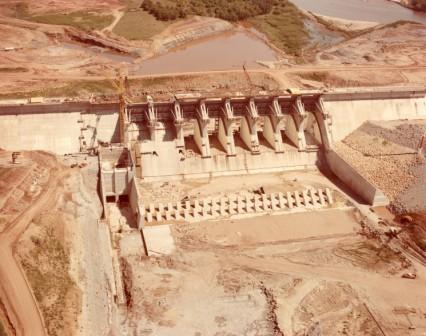 Kaw Lake Dam under construction